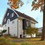Villa Drei Rosen Ferienwohnung 4